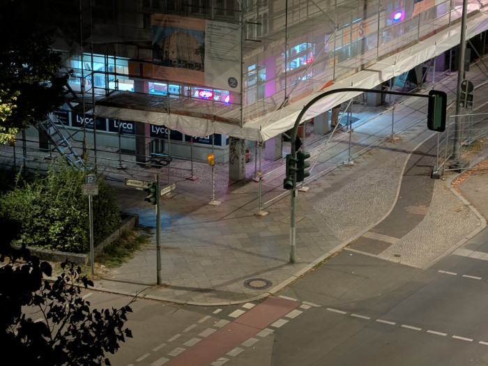 Unterschiede sind bei der Telekamera zu bemerken - hier das Pixel 10, ...